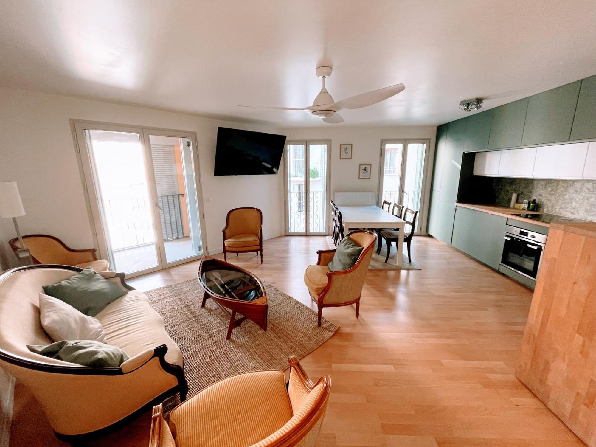 Apartment Vieil 82 M2 With Secured Private Parking 3 Antibes