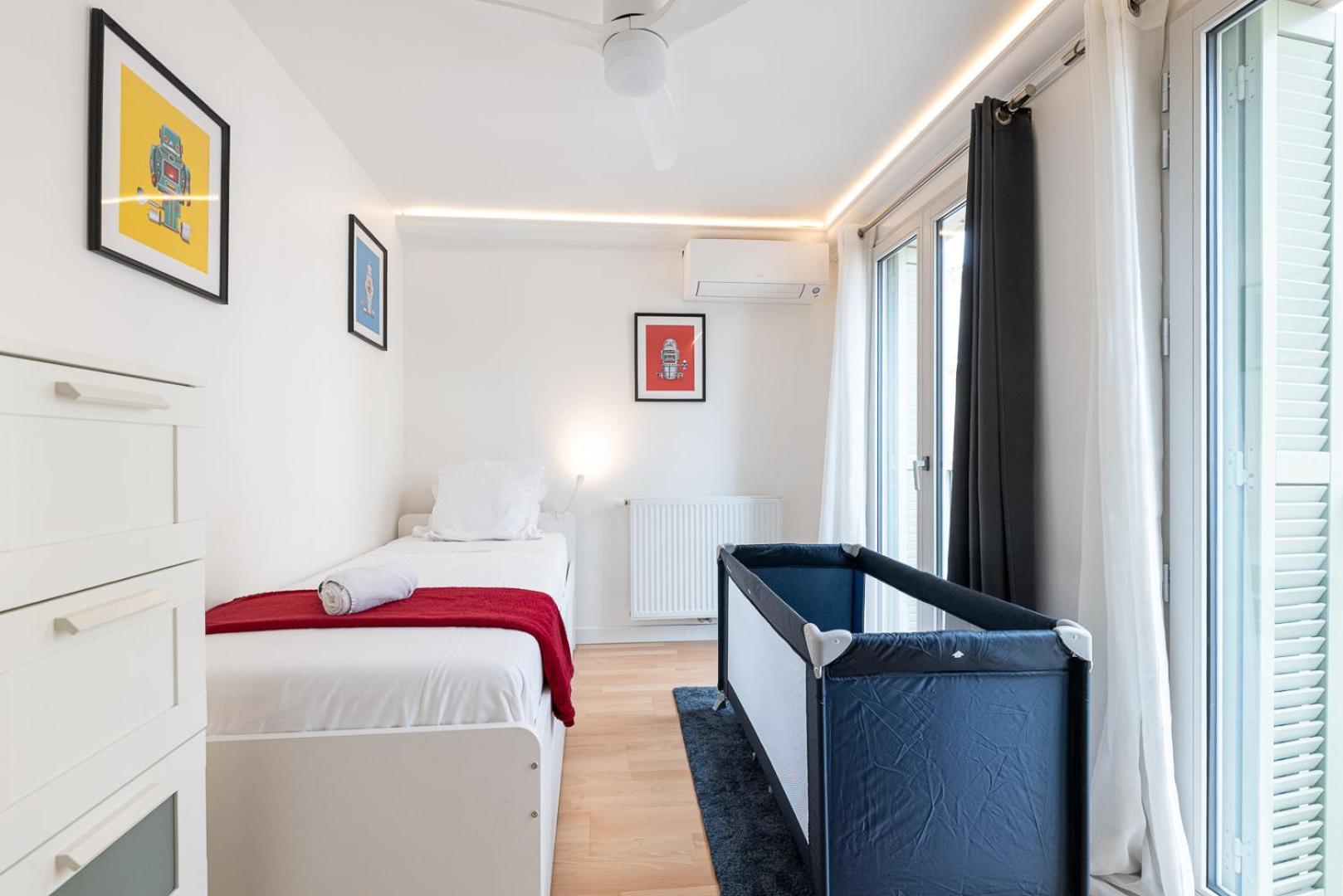 Vieil 82 M2 With Secured Private Parking 3 *